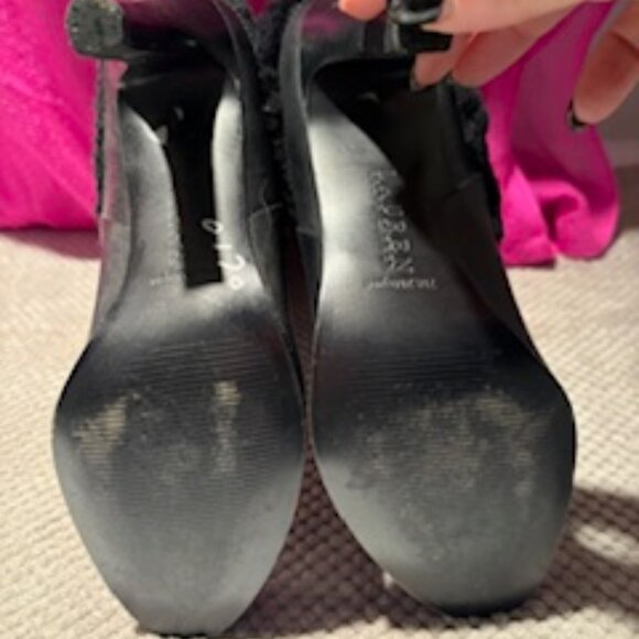 Ralph Lauren leather heeled boots with faux shearling. - Picture 3 of 5